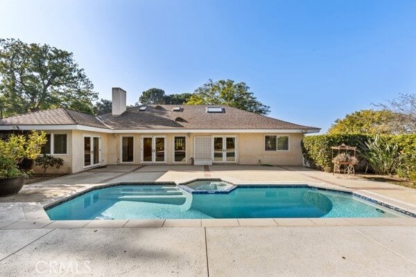 Building Photo - 3150 Dona Maria Dr