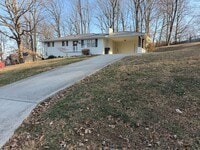 Building Photo - 2 bedroom/1 bath home in West Morristown