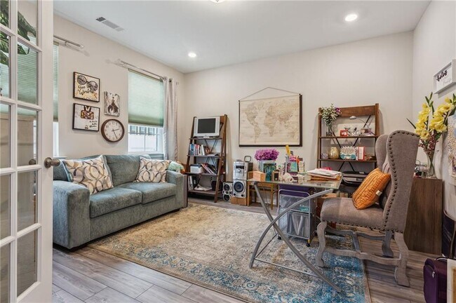 Building Photo - 4367 Waxwing St
