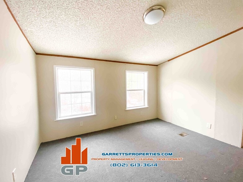 Building Photo - 193 Browns River Rd