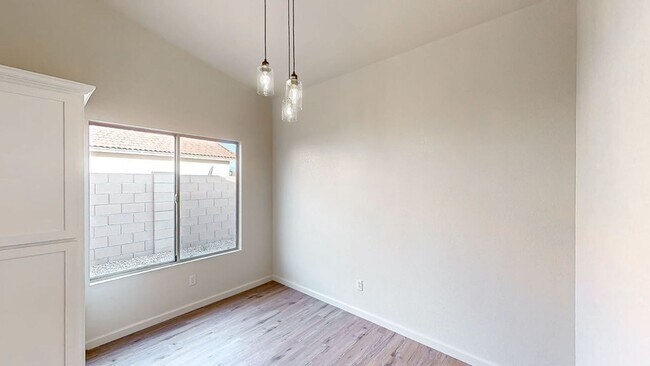 Building Photo - Elegant, Exclusive & Exquisite in this dre...