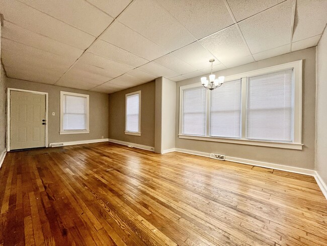 Building Photo - Three Bedroom Home in Muskegon