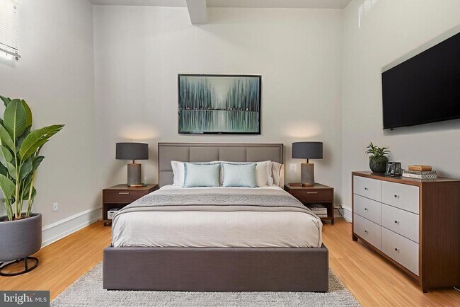 Building Photo - 2136 E Dauphin St