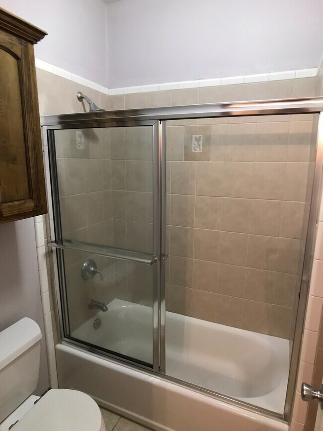 Building Photo - 3Bed/2.5Bath Edinburg TX Home For Rent ( Oakland Village )