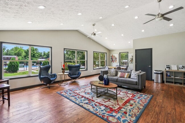 Building Photo - Meadow Park Apartments