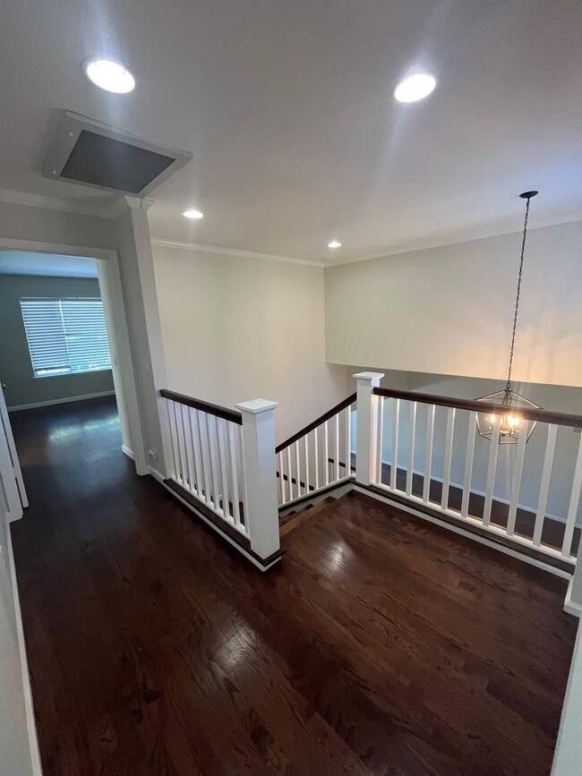 Building Photo - Updated 4 Bedroom 3 Bathroom Single Family...