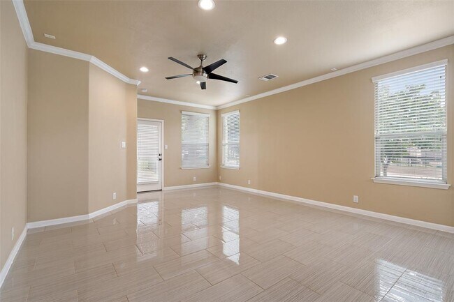 Building Photo - 7324 Bandera Ranch Trail