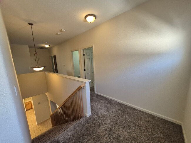 Building Photo - 2176 Catherwood Way
