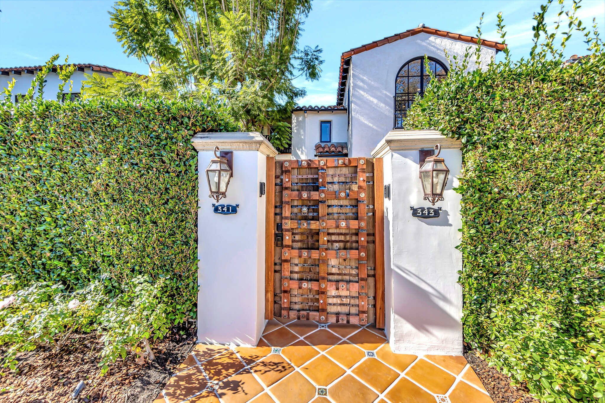 Gate - 343 N Croft Ave