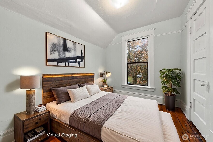 Building Photo - 6636 Carleton Ave S