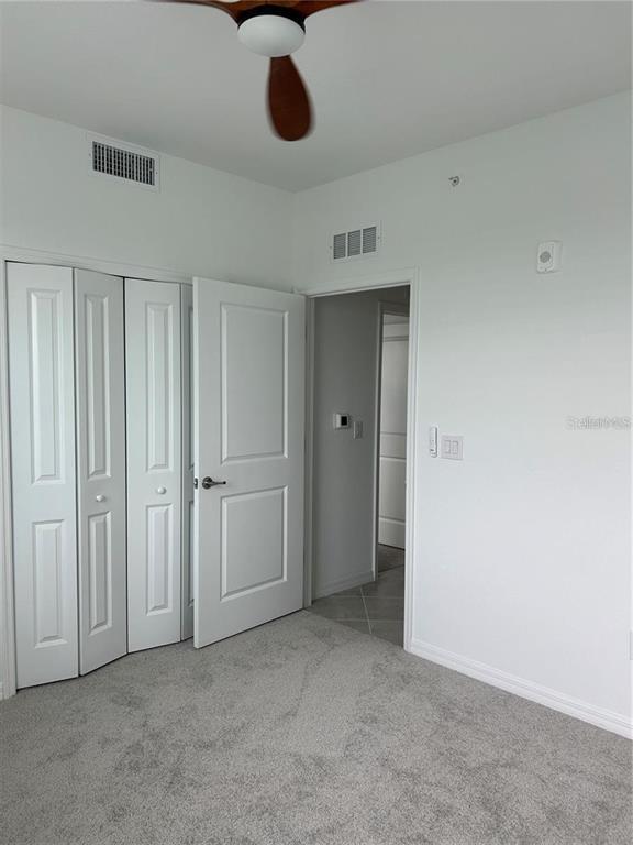 Building Photo - 12180 Wellen Golf St