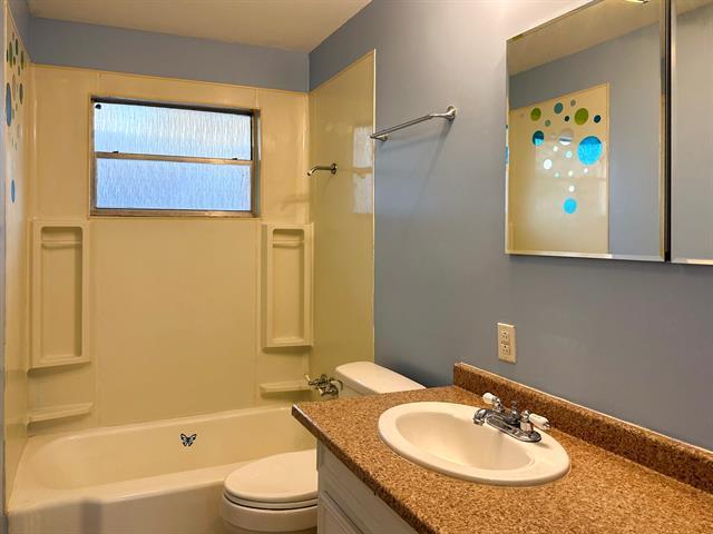 Building Photo - 1505 Ronne Dr