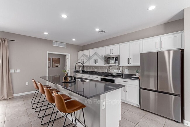 Building Photo - 36728 N Alderney Ct