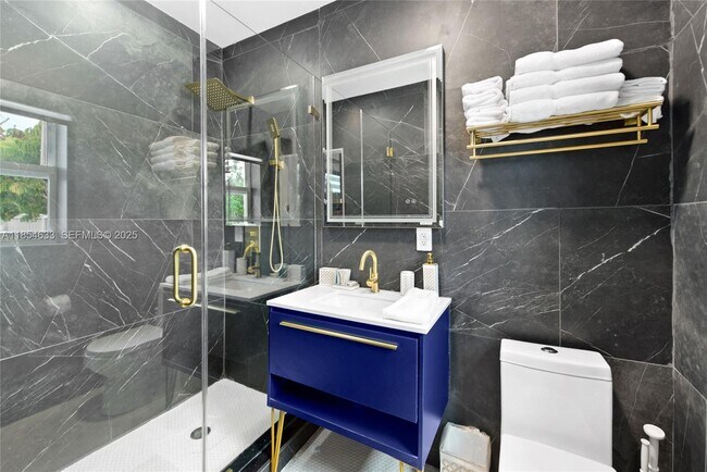 Building Photo - 91865 Overseas Hwy