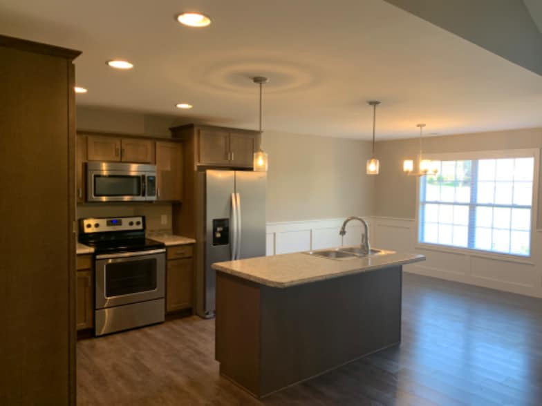 Building Photo - 3601 Meredith Lynn Wy