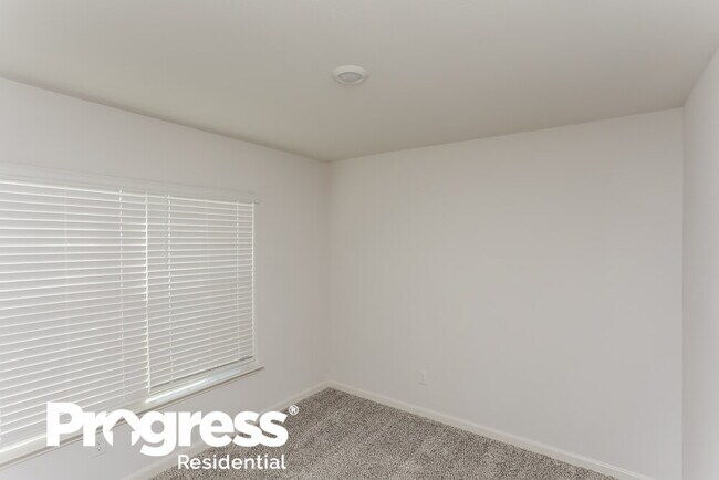 Building Photo - 160 Holster Hollow Rd