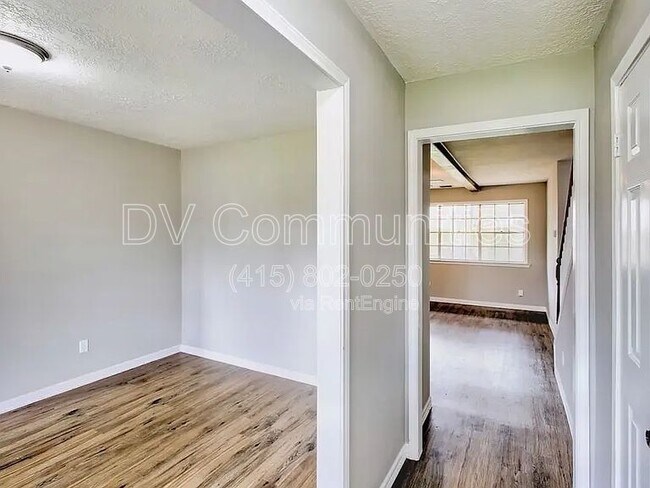 Building Photo - 10946 Gulf Valley St