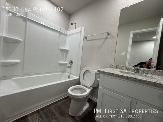 Building Photo - 5330 Lisa Pt