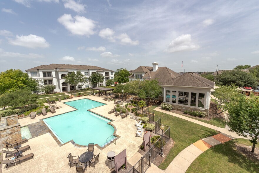Villas at River Park West 21811 Wildwood Park Dr Richmond TX 77469