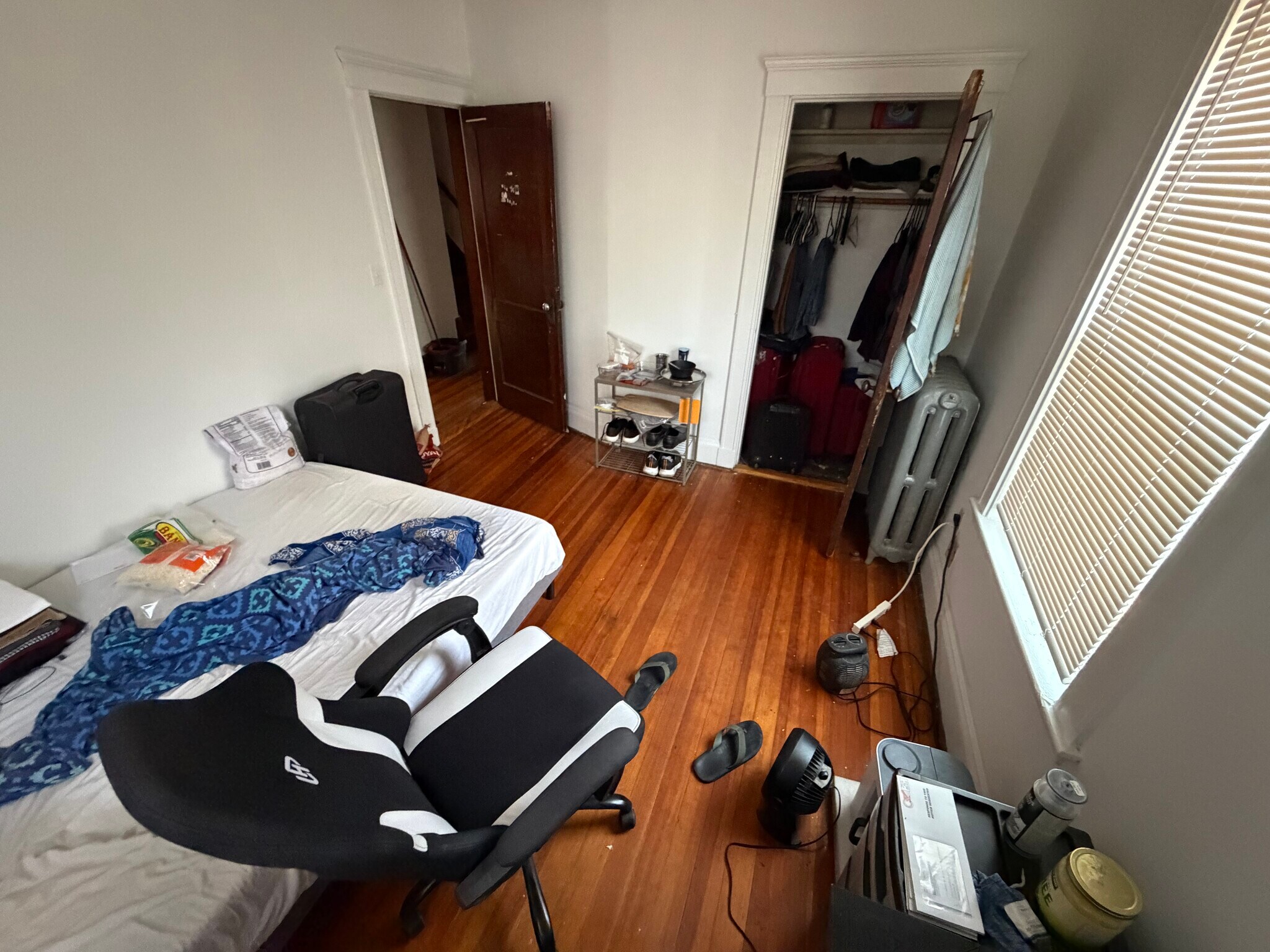 Building Photo - 23 Moraine St