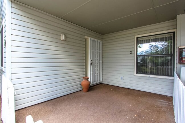 Building Photo - Granite Creek Condominium