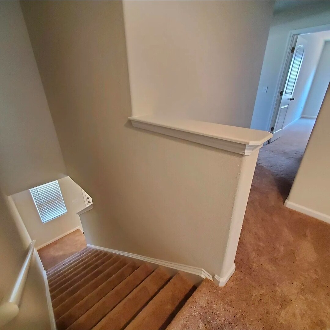 Building Photo - Room in House on Creedmore Hills Dr