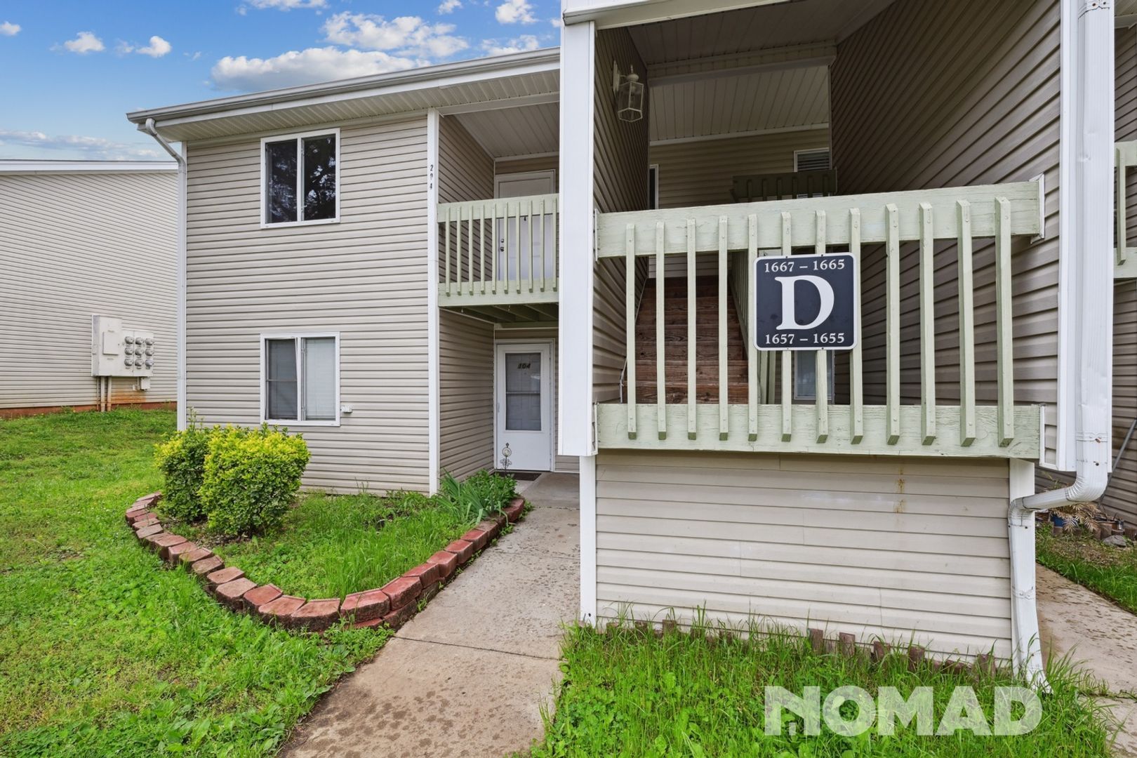 Building Photo - 1667 Eagles Pl