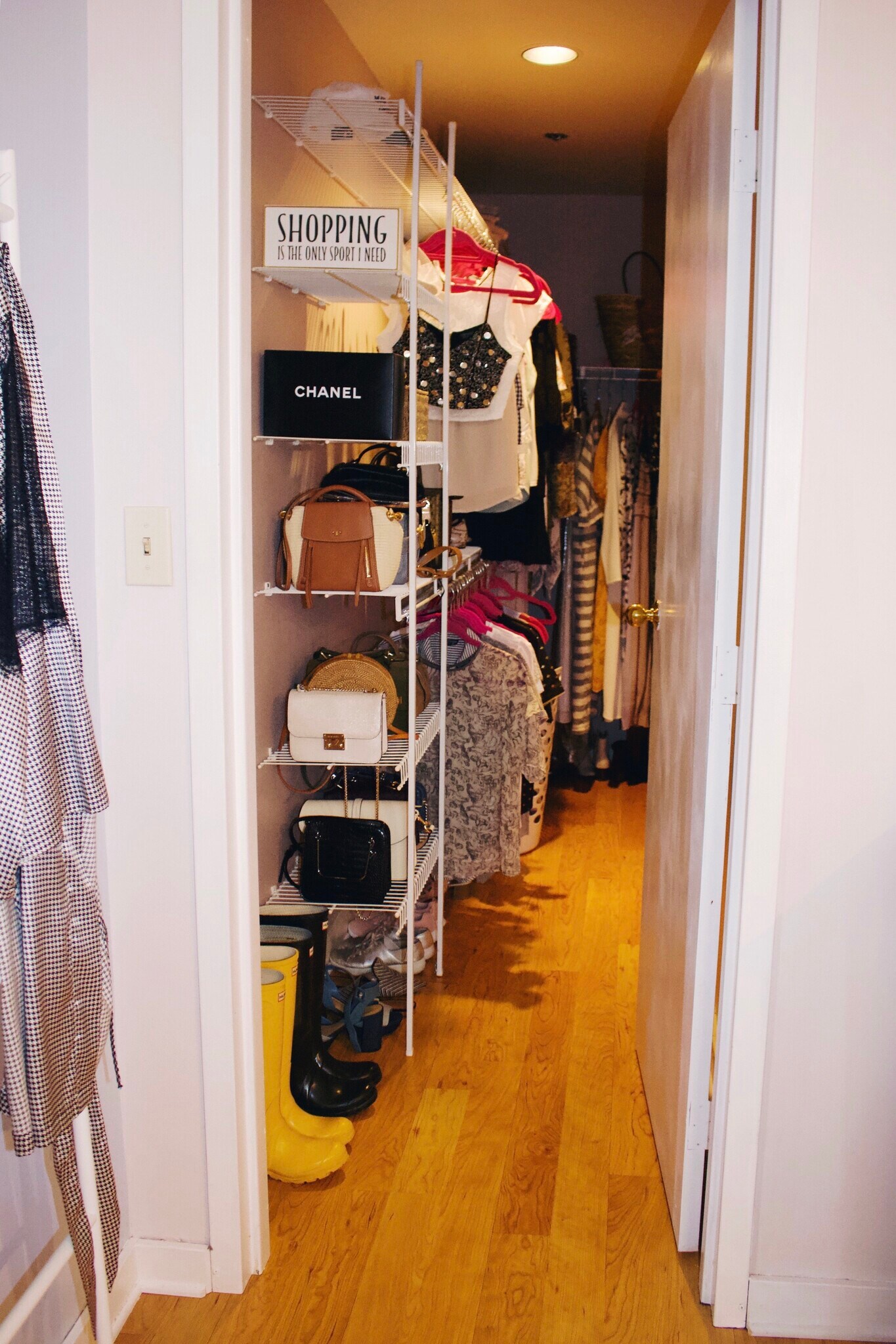 Building Photo - 234 N Broadway