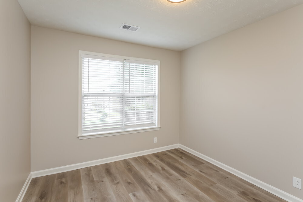 Building Photo - 173 Williamsburg Way