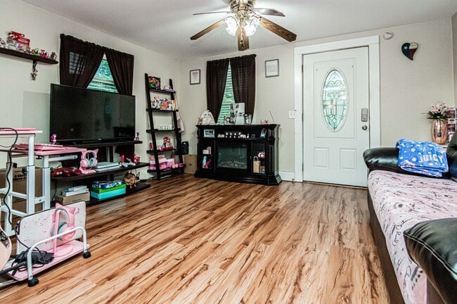 Building Photo - Please View 3D Virtual Walk-Through Before Scheduling a Showing