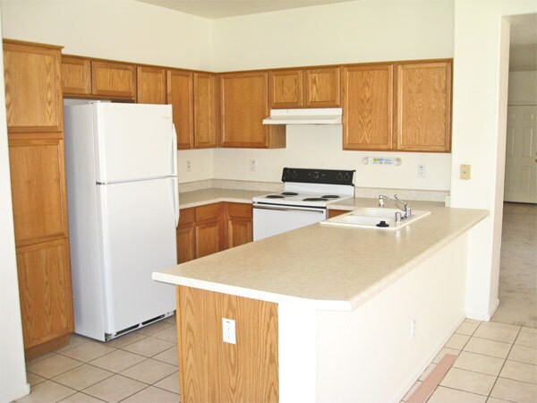 Building Photo - Great 3 bedroom, 2 bath home in great Glen...