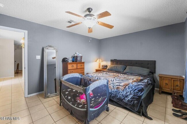 Building Photo - 2297 Lisa Sherr St