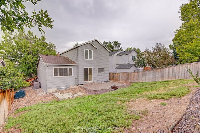 Building Photo - 9641 Cove Creek Dr