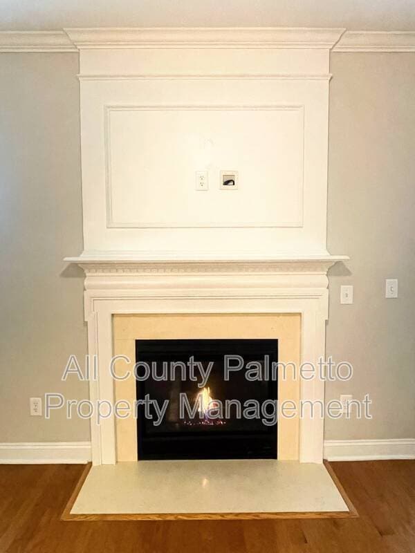 Building Photo - 3639 Bagley Dr