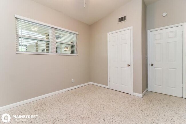 Building Photo - 409 Clara Dr, Brandon, FL 33510