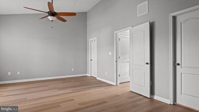 Building Photo - 2231 Evin Dr