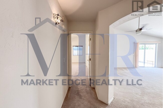 Building Photo - 3Bed/2Bath Home at Chandler Blvd/Alma Scho...