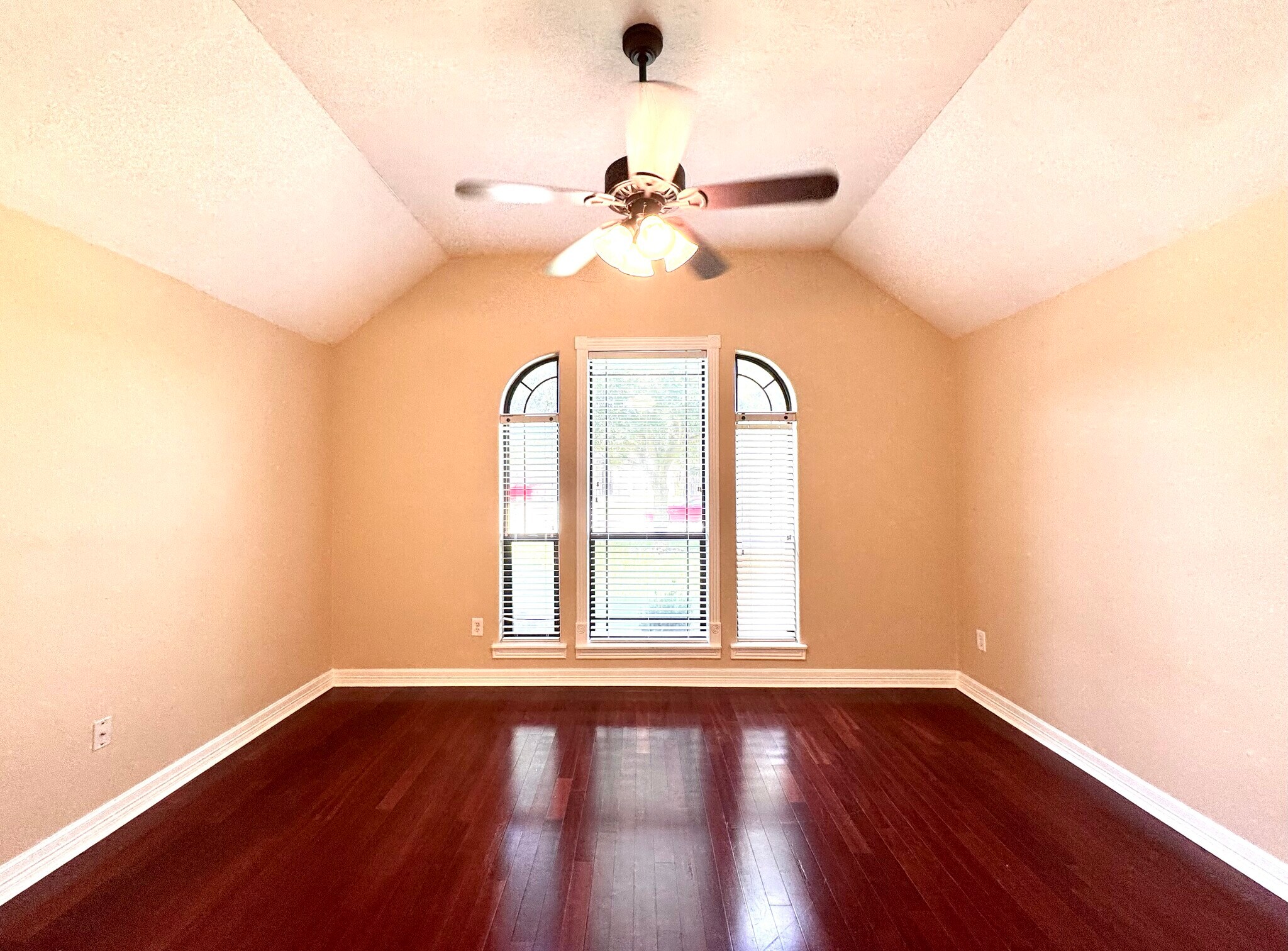 Building Photo - 3807 Ransberg Ct