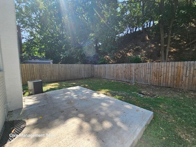 Building Photo - Amazing 3 Bedroom house Located in Lawrenceville!