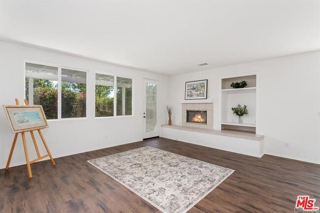 Building Photo - 3280 Canyon View Dr