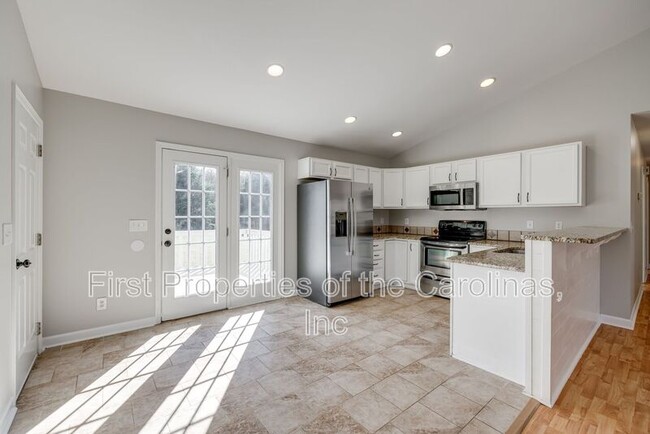 Building Photo - 1111 Quail Haven Dr