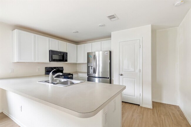 Building Photo - 4343 Palmetto Grv Ln
