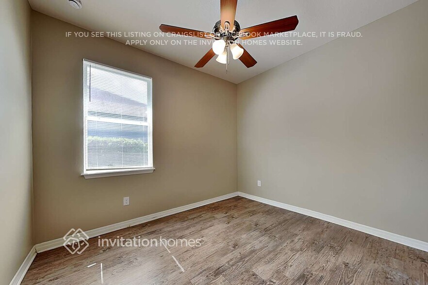 Building Photo - 15634 Starling Water Dr