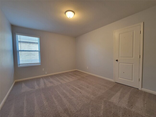 Building Photo - 6820 Bonanza Way