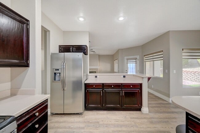 Building Photo - Marvelous Single Story, 3 Bedroom Home with NO HOA!