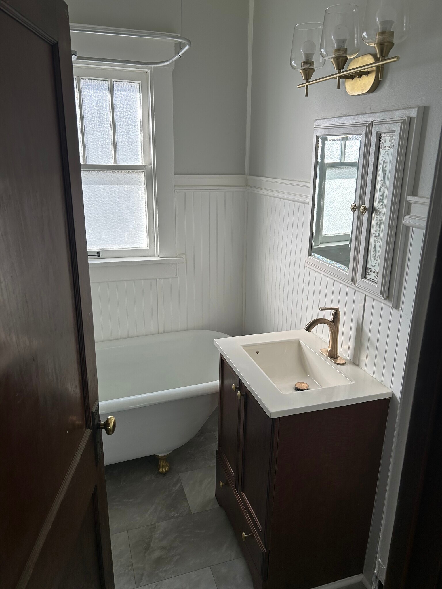 Building Photo - 2003 W Alice Ave