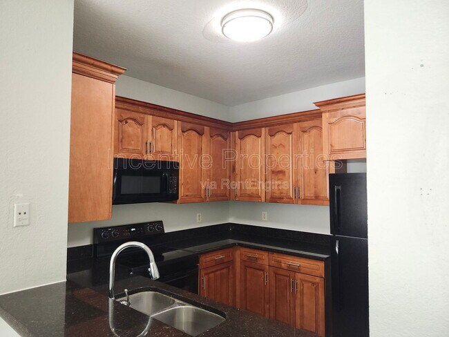 Building Photo - 2624 Robert Trent Jones Dr