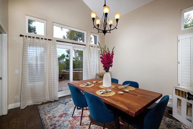 Building Photo - 10865 Bonjon Ln