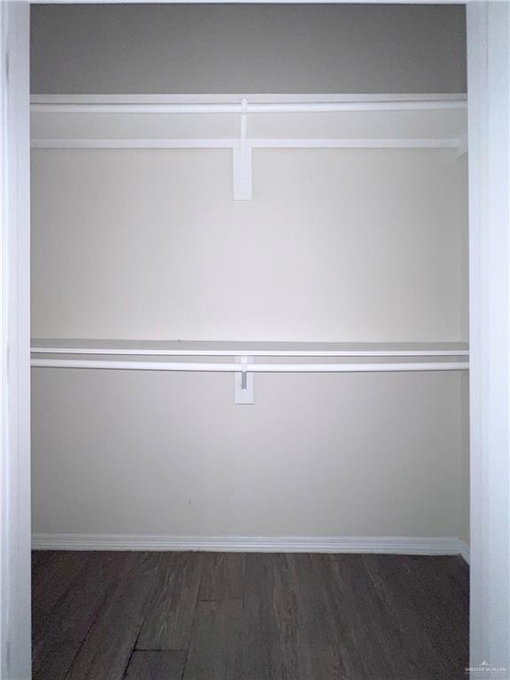 Building Photo - 1609 W Cortlandt St