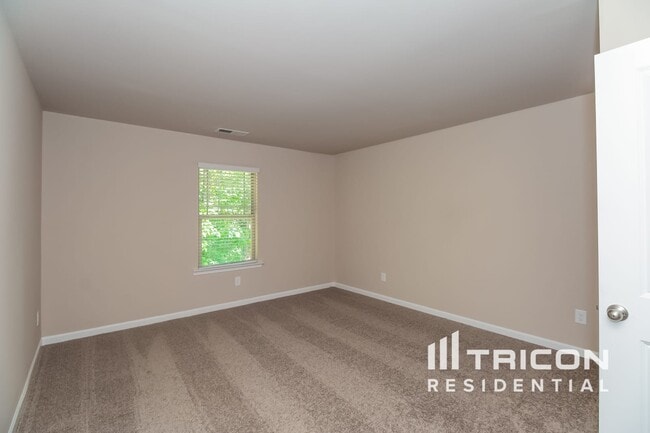 Building Photo - 193 Southwind Cir